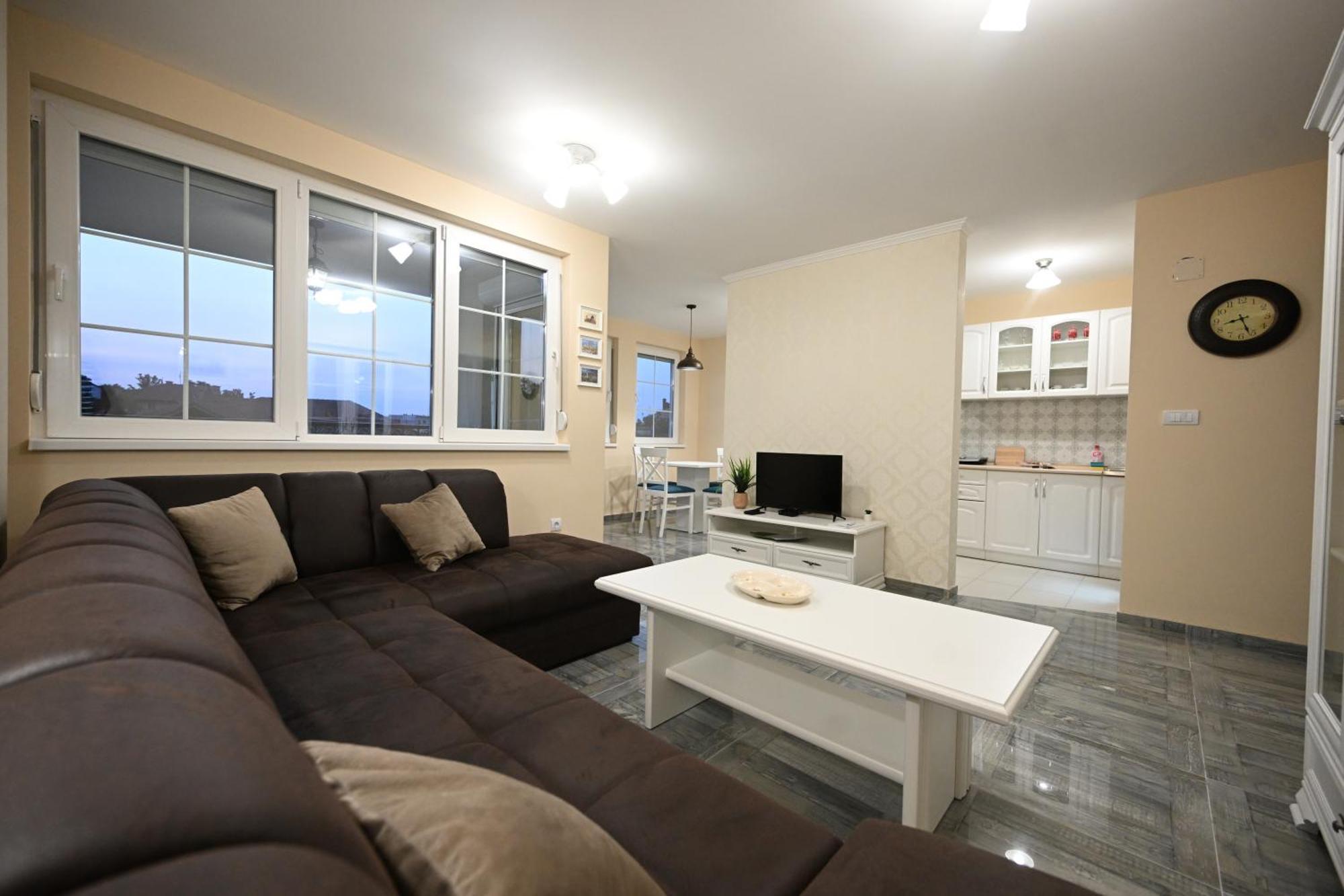 Apartmani TEA Vrnjacka Banja Bagian luar foto